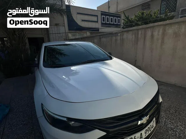 ماليبو 2019 لون ابيض حادث صندوق فقط