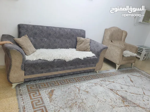 تخم قنفات ثمانية مقاعد رصاصي وبيجي