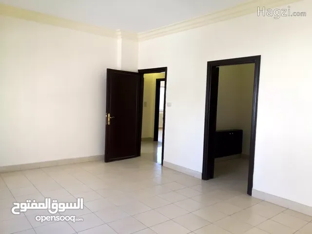 210 m2 3 Bedrooms Apartments for Rent in Amman Um Uthaiena