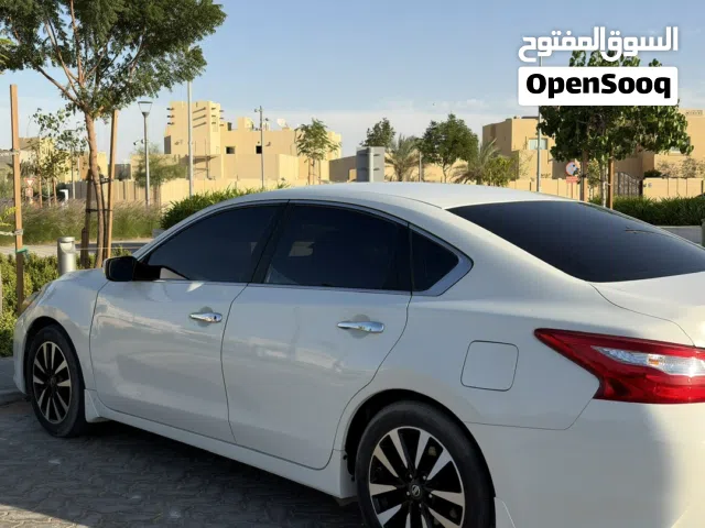 Used Nissan Altima in Abu Dhabi