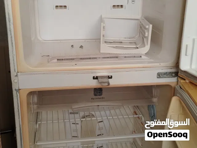 ثلاجة +فرن+غسالة اتوماتيك طباخ مستعمل لمدة قصيرة كامل