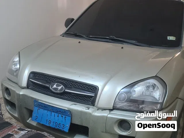 2009 هيونداي توسان Standard