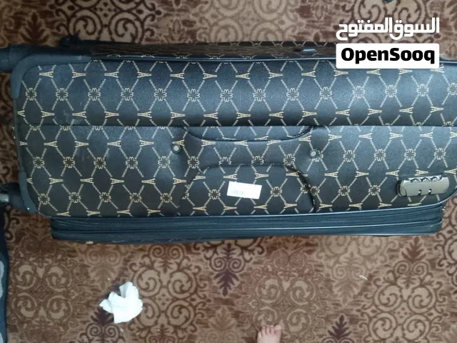 شنطة سفر كبيره