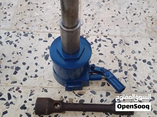 للبيع رافعة هيدروليكية (كريك)  10 طن من نوع "قارورة" (Bottle Jack)  برازيلية أصلية