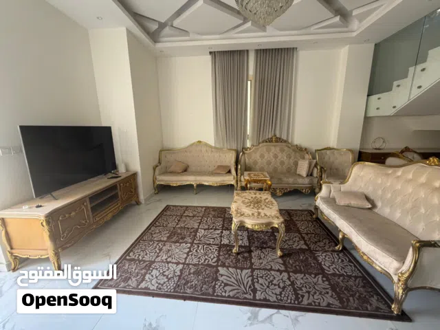 فيلا للبيع او للإيجار في عجمان