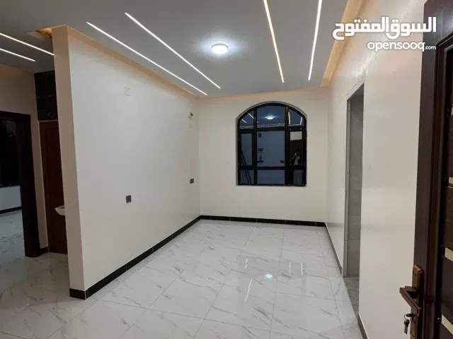 شقق في قمة الفخامة للايجار في حدة وبيت بوس ووووووووووووالخ