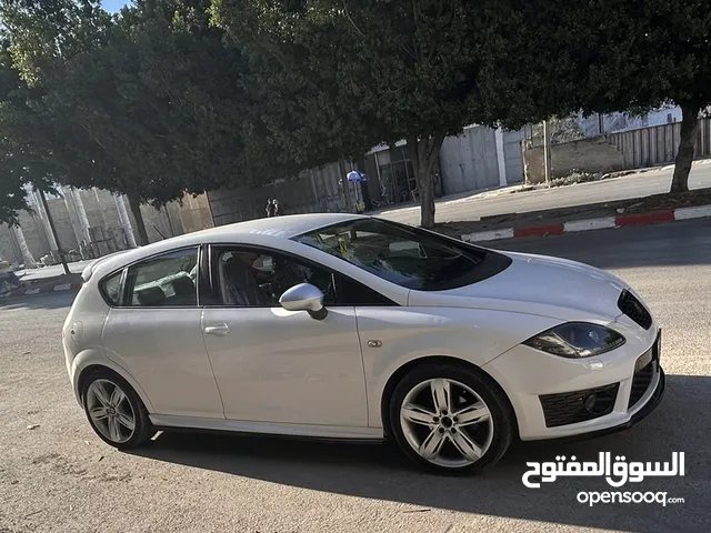 سيات ليون 2013