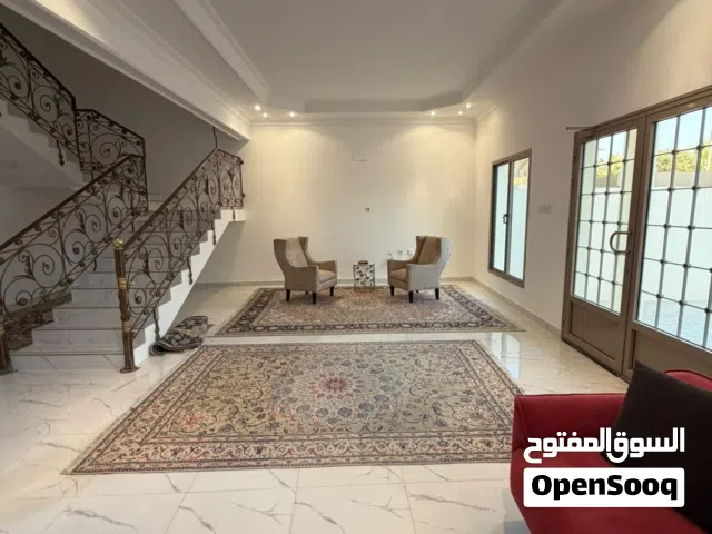 300 m2 4 Bedrooms Villa for Rent in Southern Governorate Riffa
