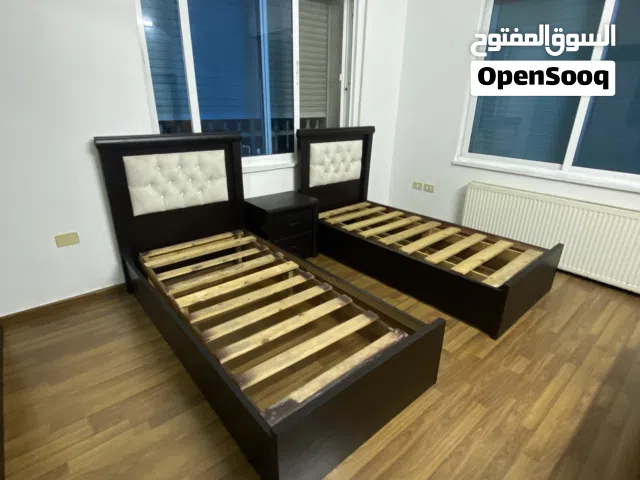 غرفة نوم شبابية لاتية