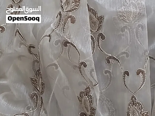 برادي تفصيل استخدام مره وحده لسه جداد للبيع ماركا الشمالية حي الونانات  قياس مترين  عرض .مترين ونص