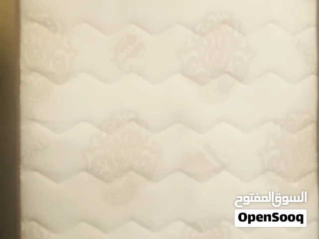 فراش الربيع استعمال اقل من شهر لمعرفة السعر يرجى اتصال برقم