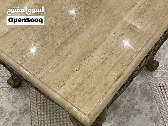 طاولة رخام فخمه جانبيه