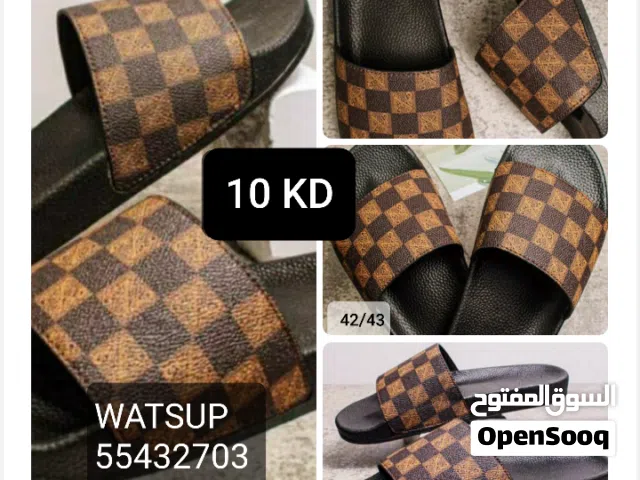 سليبرز+ شنطه يد + شنطه مستندات جديده درجه اولي /_ الأنواع والاسعار ورقم التواصل بصور الاعلان