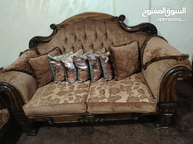 طقم كنب خشب زان للبيع مستعمل 150 دينار
