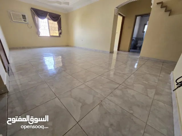 111 m2 3 Bedrooms Apartments for Rent in Northern Governorate Al Janabiyah