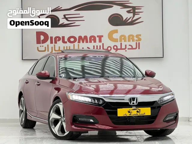 2019 هوندا اكورد Touring
