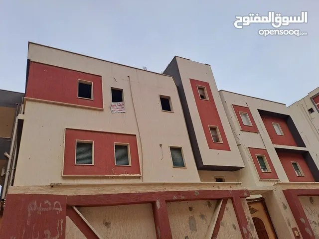 150 m2 4 Bedrooms Apartments for Sale in Tripoli Al-Hadba Al-Khadra