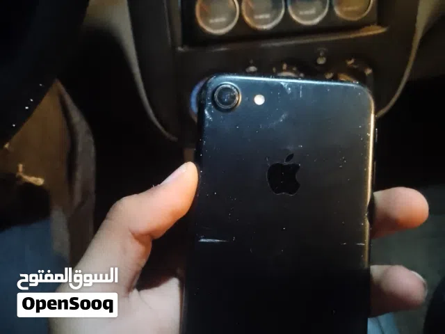 Apple iPhone 7 128 GB in Tripoli