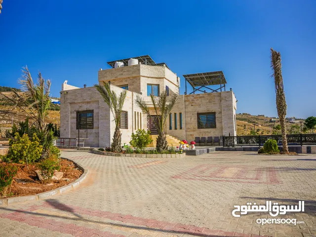3 Bedrooms Chalet for Rent in Jerash Unaybah