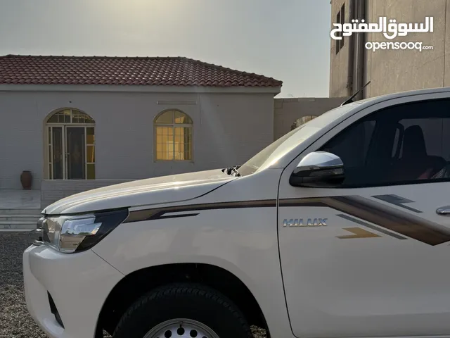 هايلكس 2024 ديزل بحالة الوكاله دبل دفلوك ممشي49الف صبغ وقير ومكينة شرط الفحص بدون صداء نهايئاً.