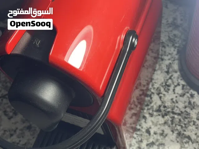 Inissia and Aeroccino 3 Milk Frother - Red