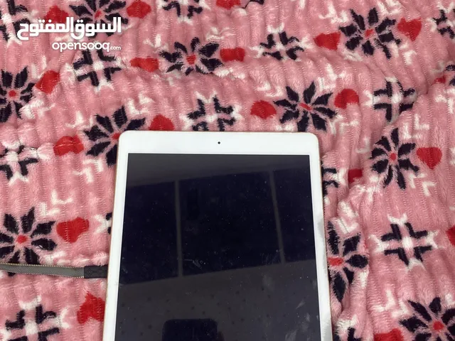 ايباد 7 جديد مستخدم قليل جهاز قمه الروعه سلس في لعبه ببجي ابدله بحساب ببجي قوي مكان ايباد تنومه