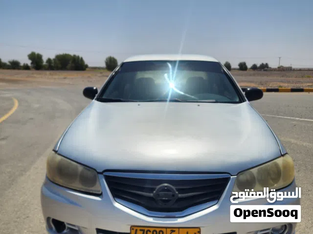2011 نيسان صني S