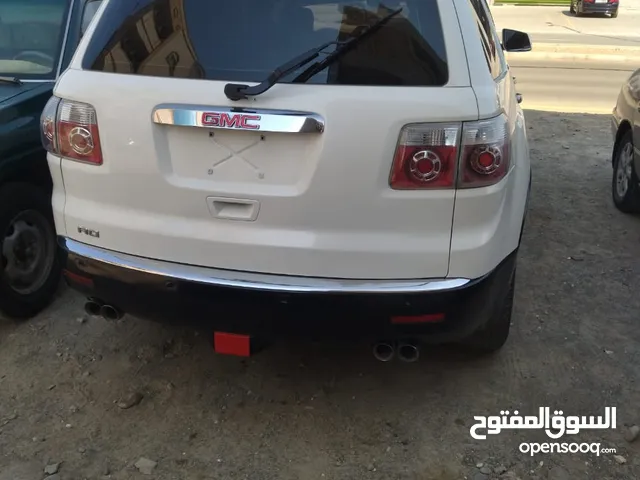 Used GMC Acadia in Fujairah