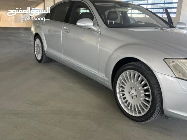 Mercedes 2006 S550