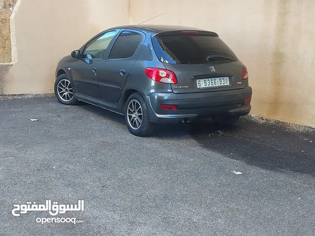 Used Peugeot 206 in Ramallah and Al-Bireh