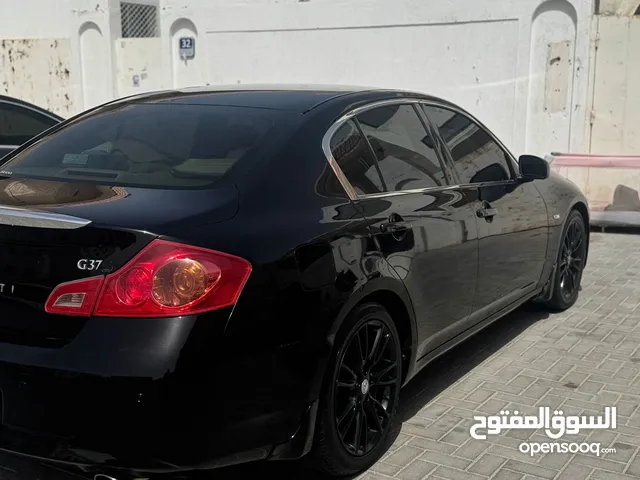 Infiniti G35 - 2008 Model Black color Urgent Sale AED 9500