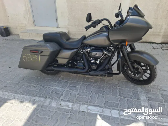 هارلي ديفيدسون رود جلايد سبيشل FLTRXS 2019 بدون حوادث