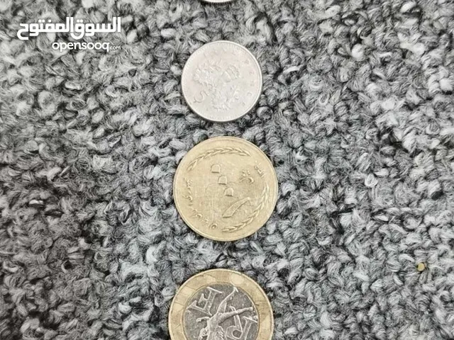 عمله اجنبيه