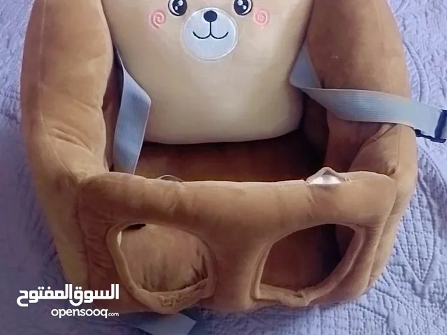 مقعد اطفال وبتثبت باي مكان وكاله غير مستعمل