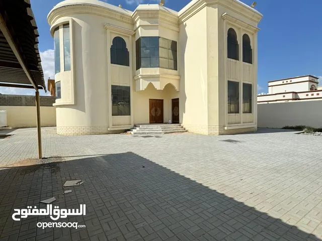 للإيجار فيلا في الظيت الجنوبي