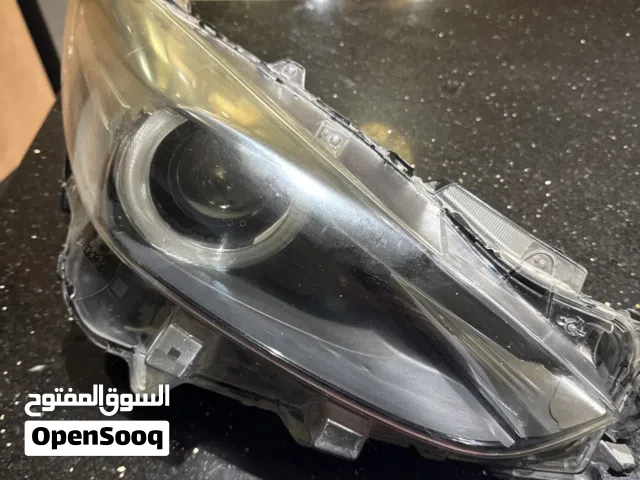 ضوء يمين مازدا 3 مستعمل