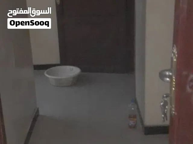 غرفتين وحمام ومطبخ ب45 الف على شارع 24 خلف شركه جلب