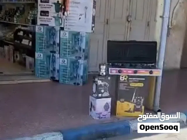 حصتين ارثيتين من أصل 6 حصص للبيع في قلقيلية شارع عبد الرحيم السبع تصلح لاستثمار تجاري