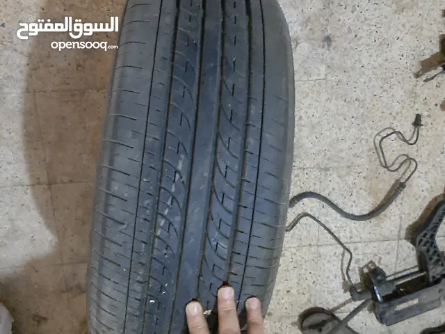 كاوتشين مقاس 14 بحاله جيده جدا