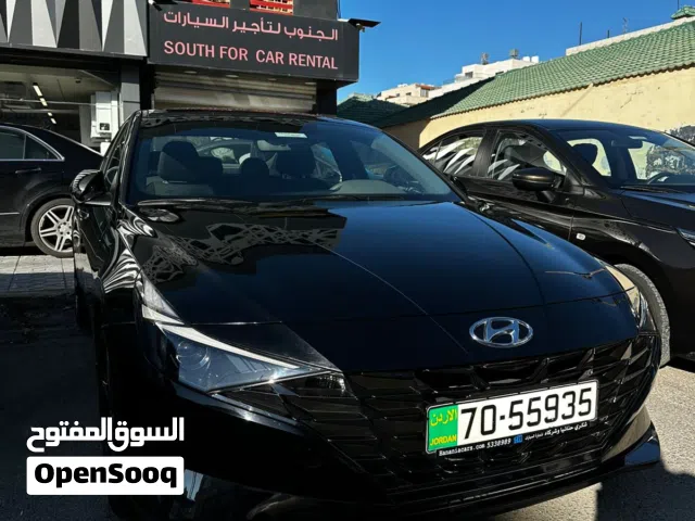 2023 Hyundai Elantra GL