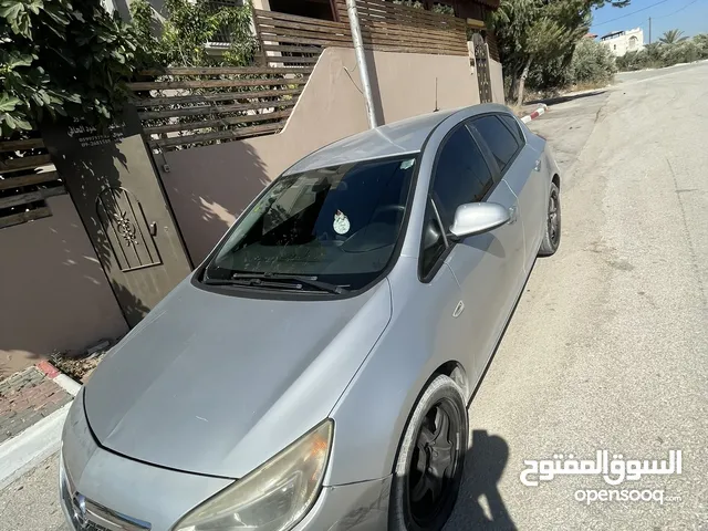 Used Opel Astra in Tulkarm