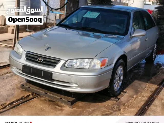 2002 تويوتا كامري LE