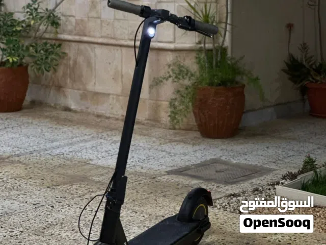 سكوتر كهربائي xiaomi للبيع-حاله ممتازه