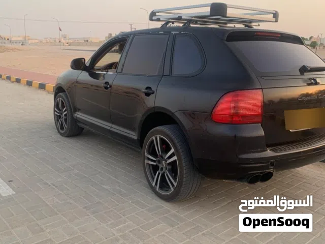 Used Porsche Cayenne in Dhofar