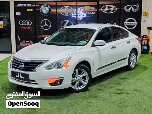 Altima SV 2016 Single Owner Agency Service No Accidents Orginal Paint