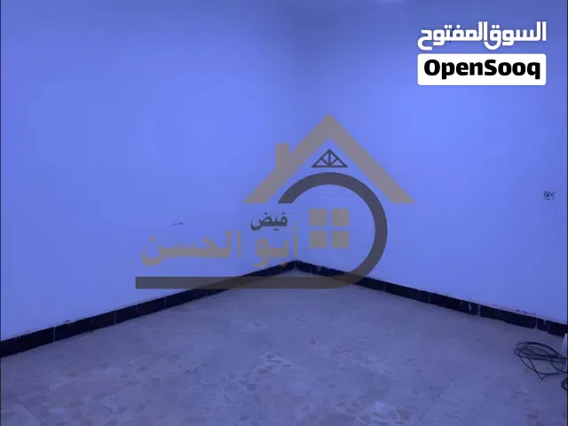 110 m2 3 Bedrooms Townhouse for Rent in Basra Other