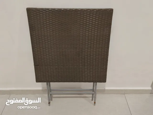 طاولة قابلة للطي نظيف جدا للبيع Very clean folding table for sale