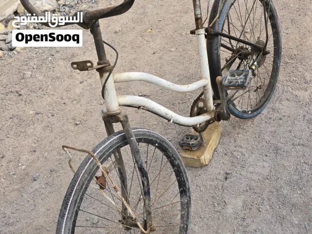 دراجة هوائية مستخدمه عدد 1  40 حجم 24 نضيف باله ياباني