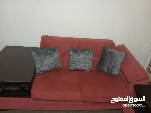 طقم كنب مع ريكلاينر للبيع