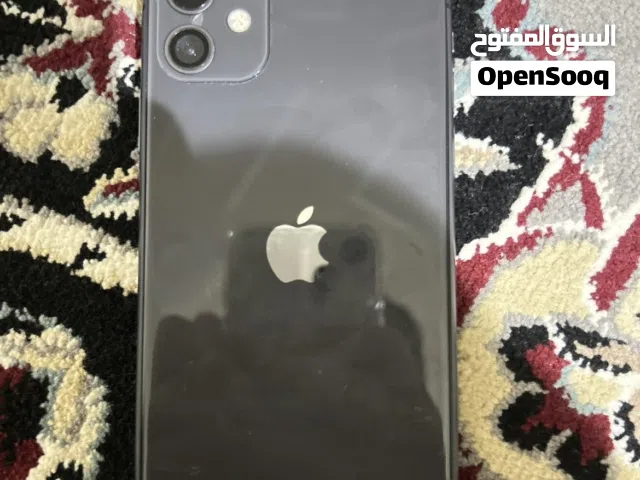 Apple iPhone 11 128 GB in Al Dakhiliya